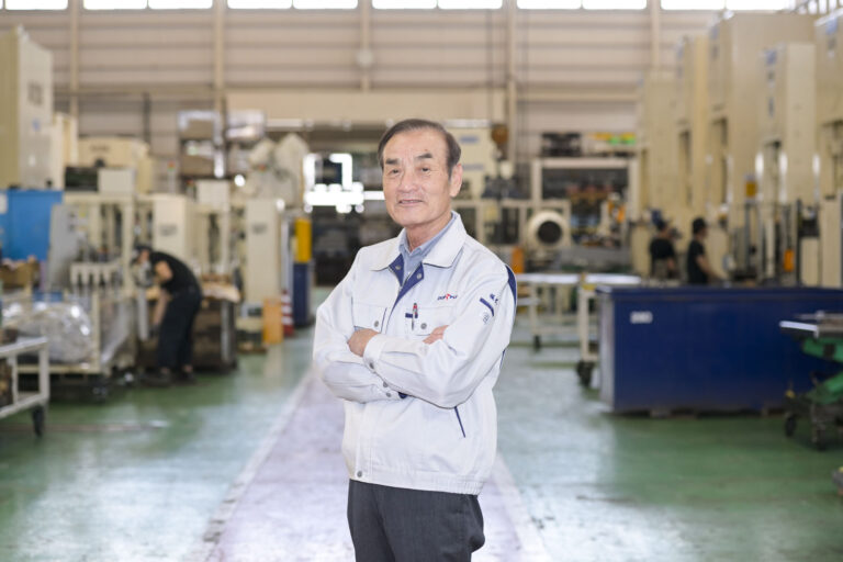 代表取締役 植木 桂男